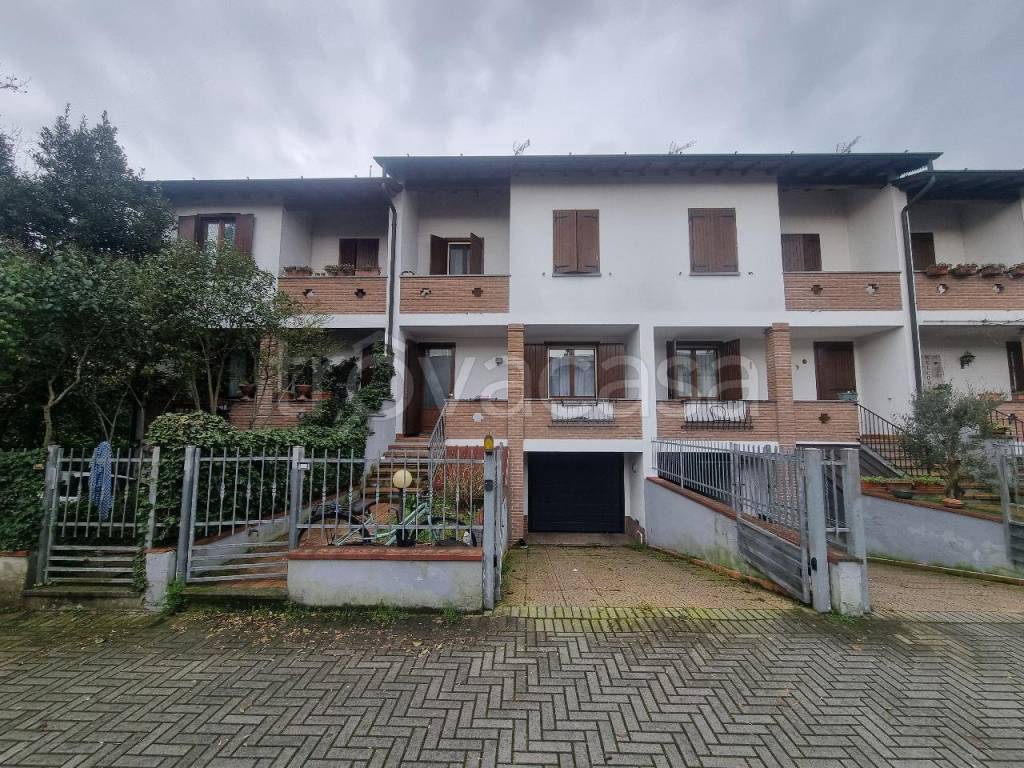 Villa a Schiera in vendita a Sesto ed Uniti via Anguissola, 23