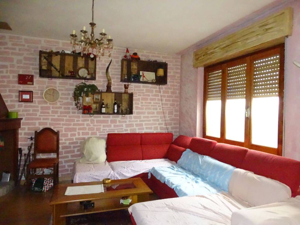 Casa Indipendente in in vendita da privato a Bonarcado corso Italia, 50