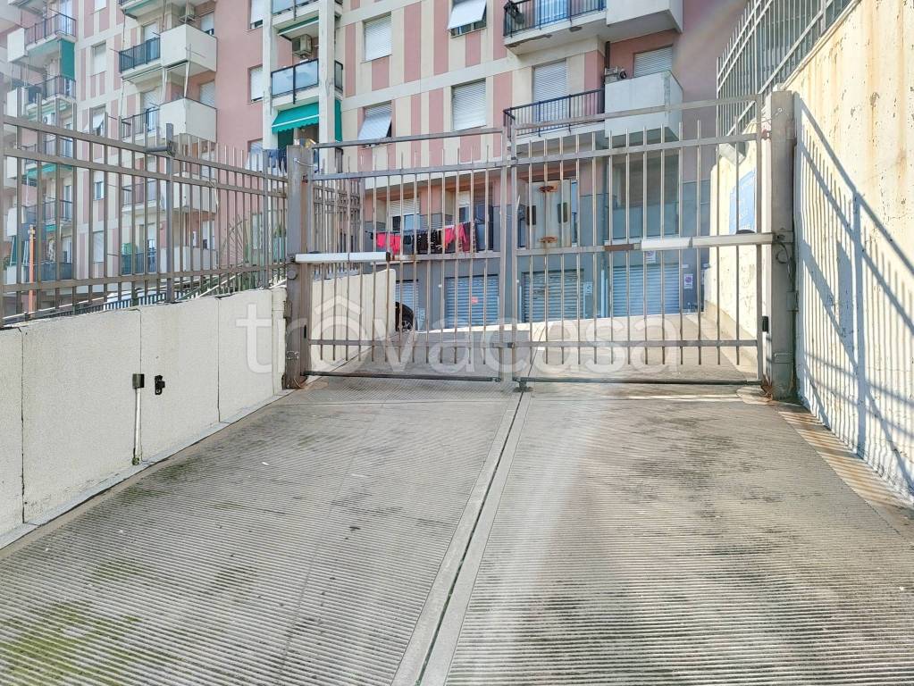 Garage in vendita a Genova via Generale Manfredo Fanti