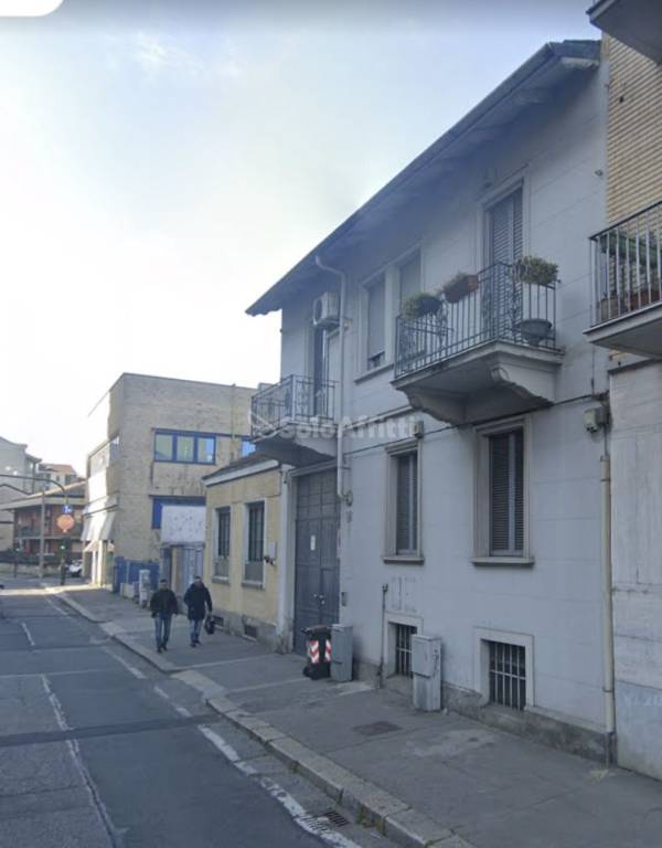 Appartamento in affitto a Torino via Eritrea, 28