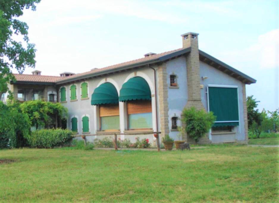 Casale in vendita a Torreglia via Castelletto