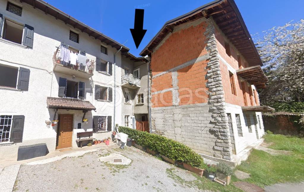 Casa Indipendente all'asta a Sant'Omobono Terme via Caffarino, 9
