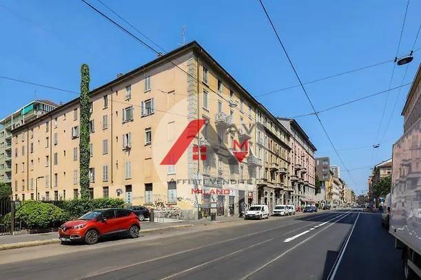 Appartamento in vendita a Milano viale Bligny, 25