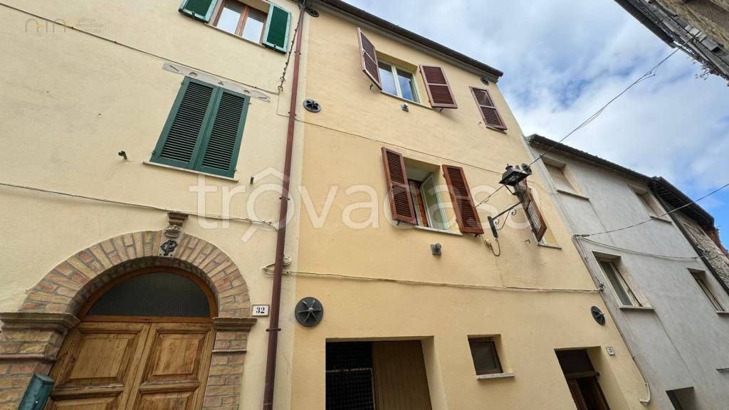 Casa Indipendente in vendita a Rotella via Roma, 28