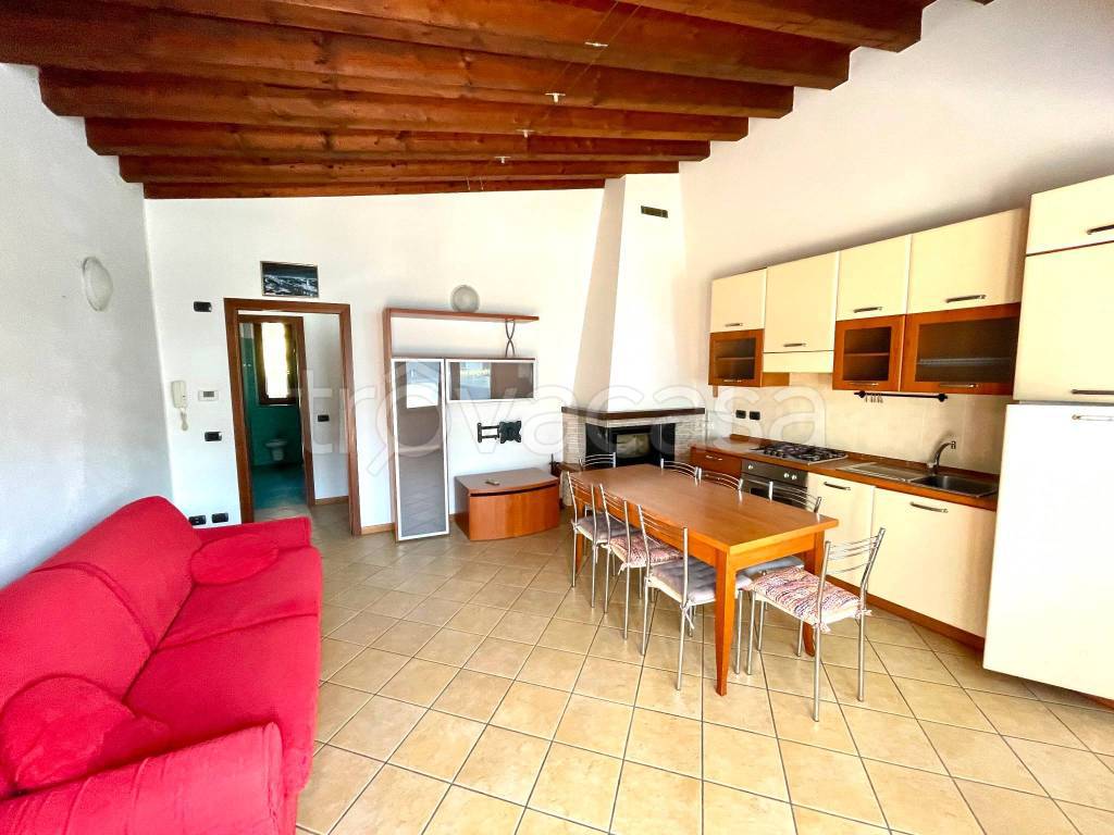 immagine annuncio 2 di 12