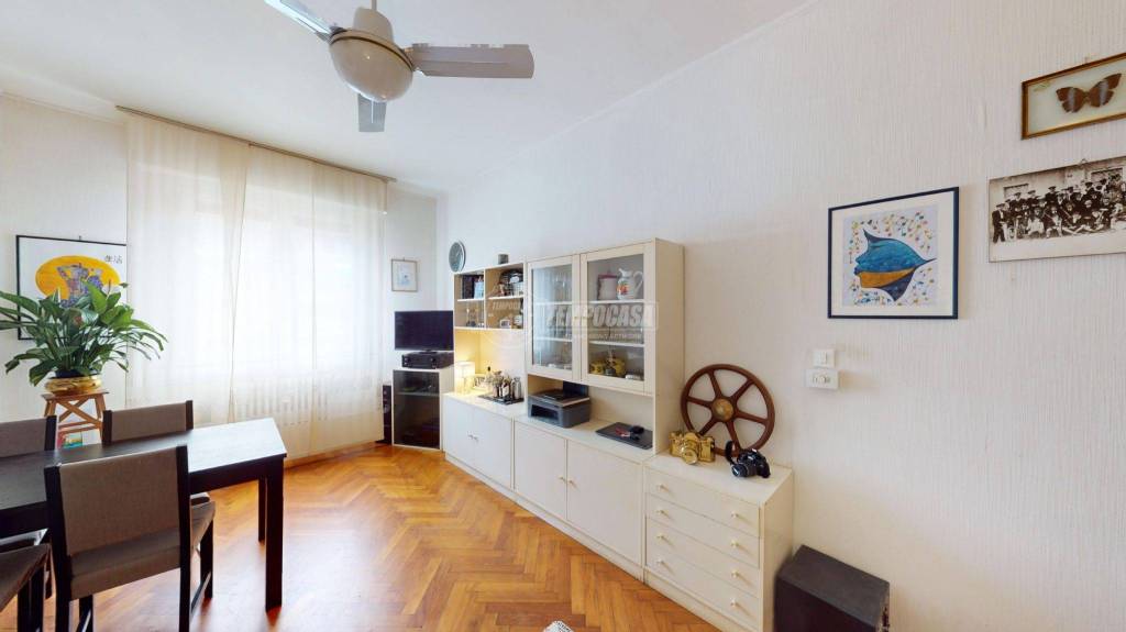 Appartamento in vendita a Milano via Vincenzo Maria Coronelli 7