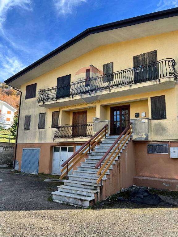 Appartamento in vendita a Pizzoferrato viale Dei Faggi