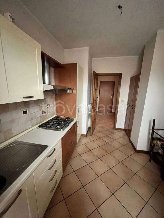 Appartamento in affitto a Bricherasio via Vittorio Emanuele ii, 33