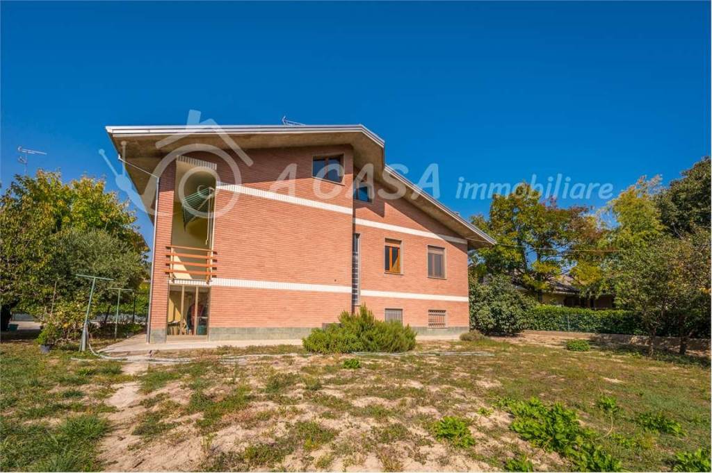 Villa in vendita a Medesano via togliatti, 8