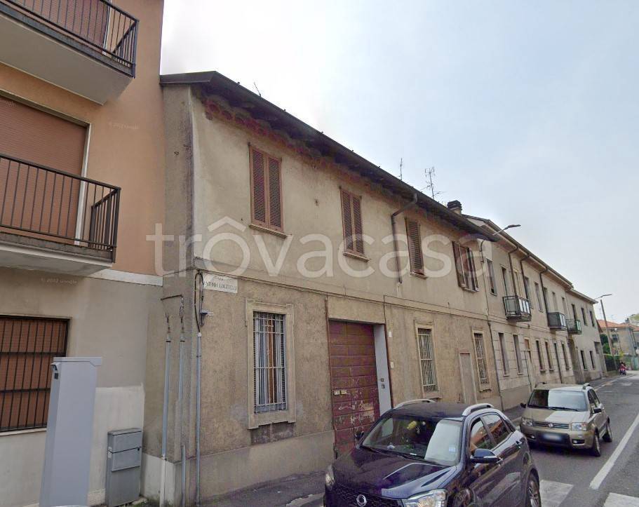 Appartamento in vendita a Biassono via Antonio Locatelli, 3