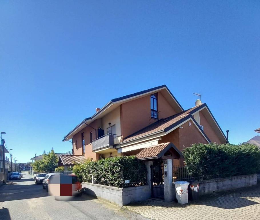 Appartamento in in vendita da privato ad Alpignano via Ciriè, 13