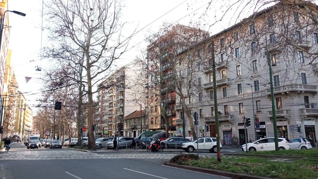 Appartamento in vendita a Milano viale Umbria