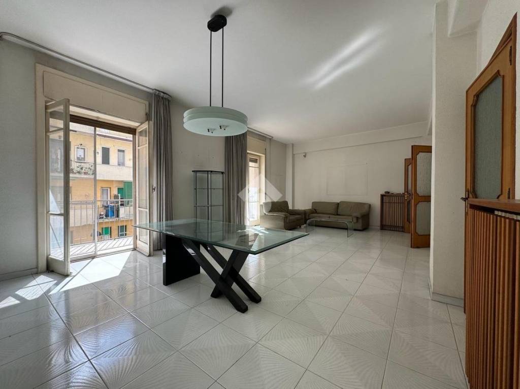 Appartamento in vendita a Portici via della Libertà, 231