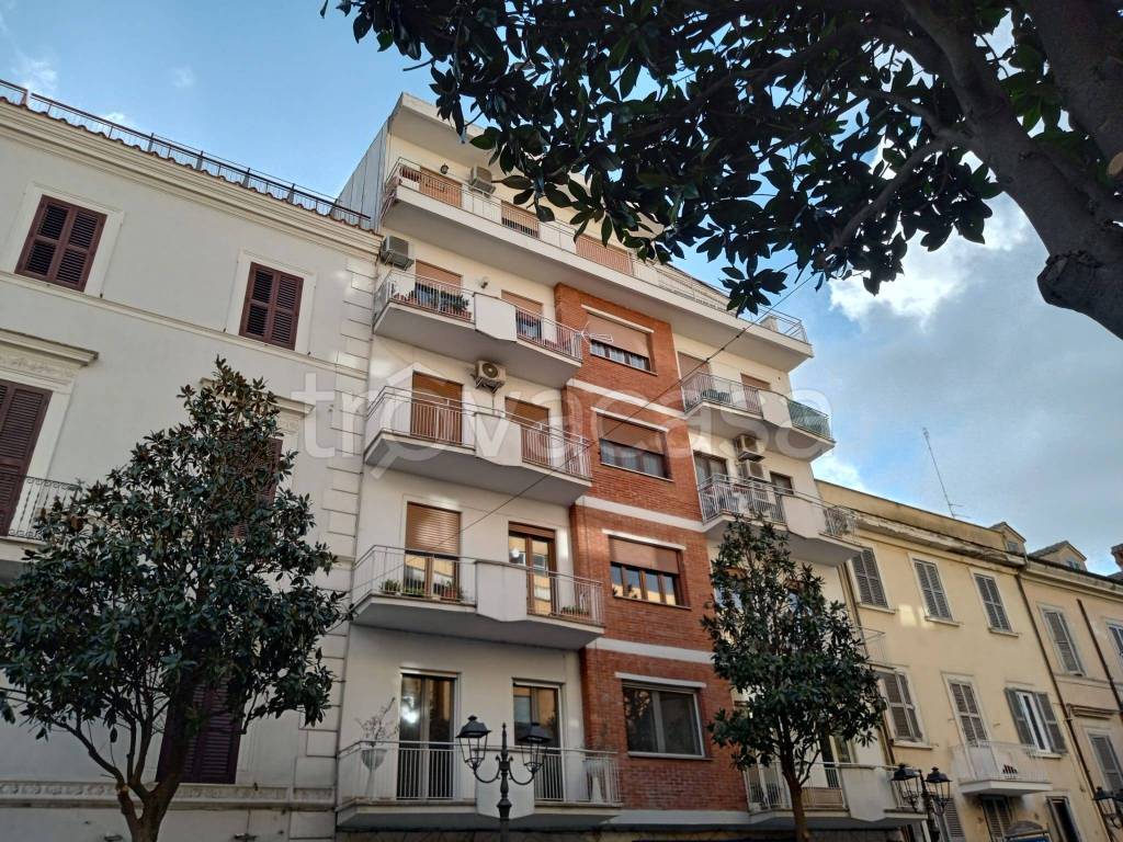 Appartamento in vendita ad Albano Laziale borgo Garibaldi