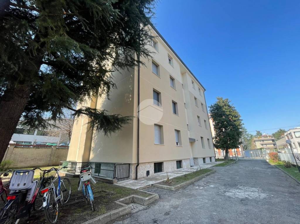 Appartamento in vendita a Cusano Milanino via Luigi Galvani, 8