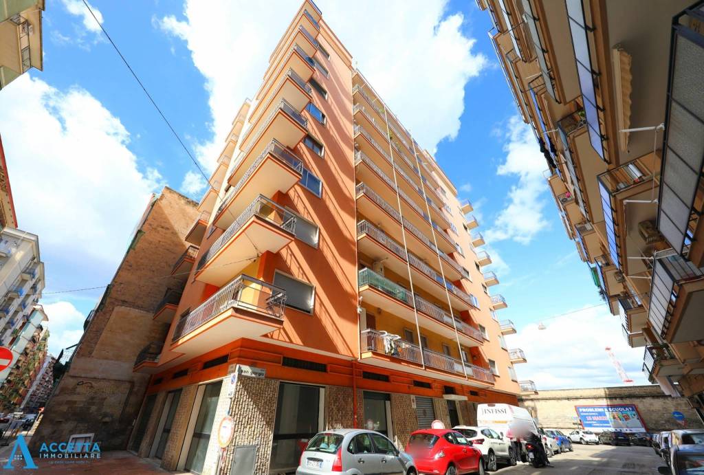 Appartamento in vendita a Taranto vico San Giorgio, 2