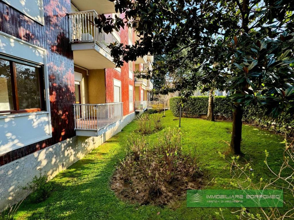 Appartamento in vendita a San Donato Milanese via Enrico Mattei, 56