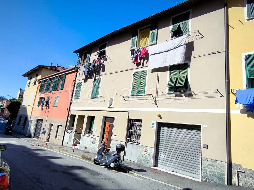 Appartamento in vendita ad Arenzano via Terralba, 38