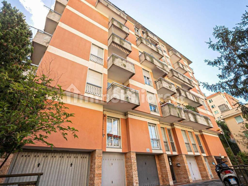 Appartamento in in vendita da privato a Genova via del Manzasco, 4