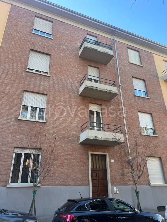Appartamento in vendita ad Asti via Francesco Baracca, 14