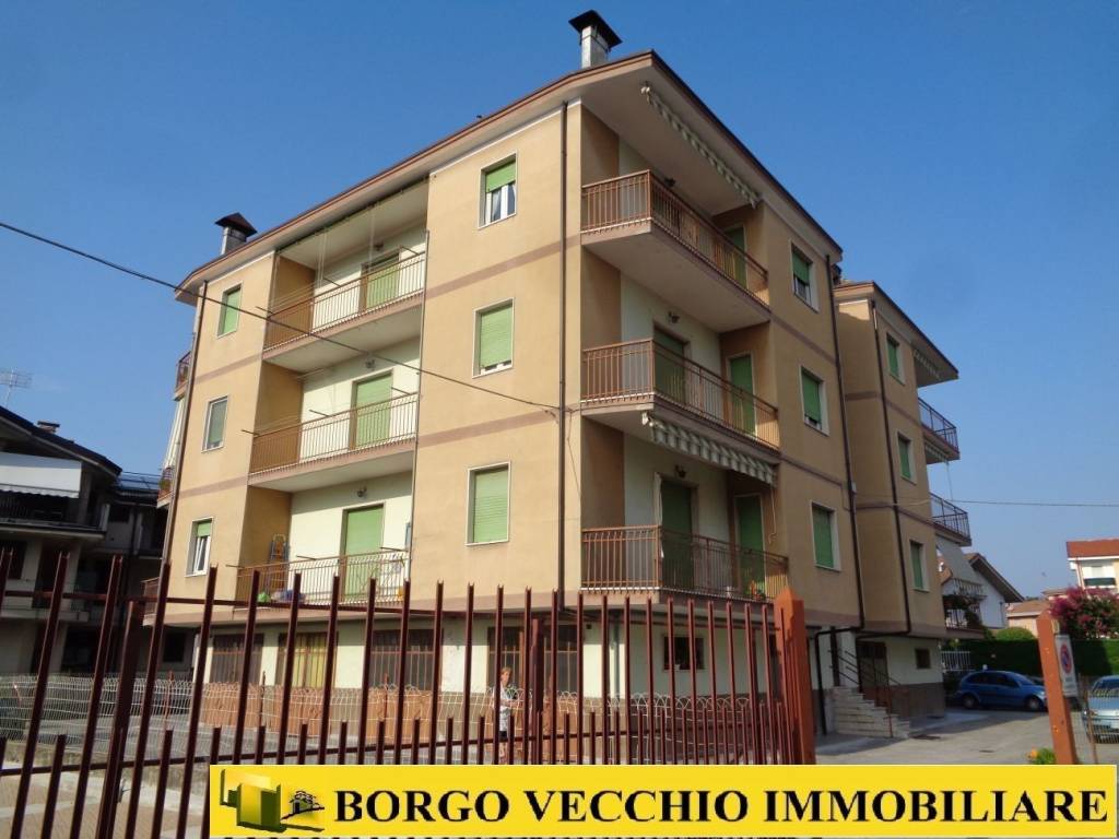 Appartamento in affitto a Cuneo via Michele Tonello, 5
