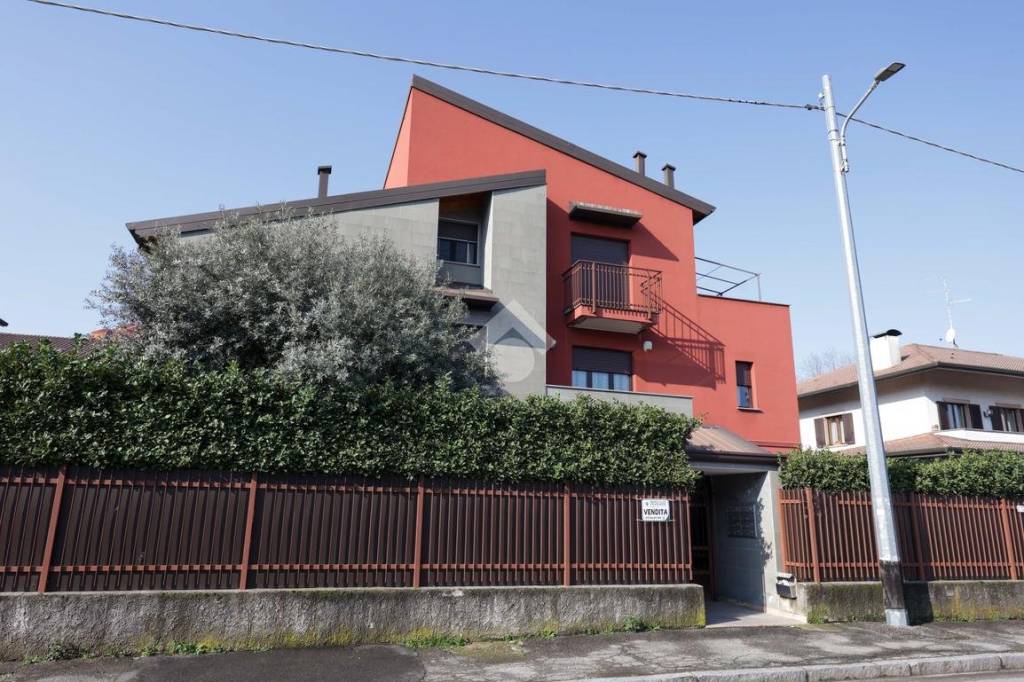 Appartamento in vendita a Monza via della birona, 73