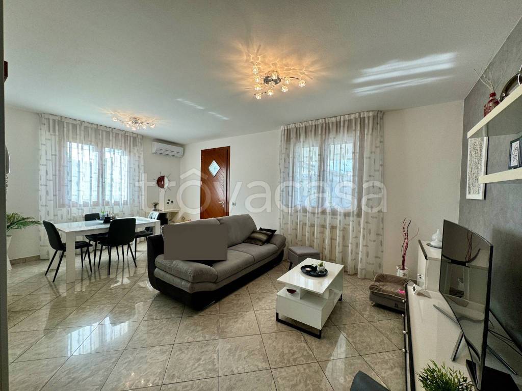 Villa in vendita a Chioggia via Papa Giovanni xxiii, 59