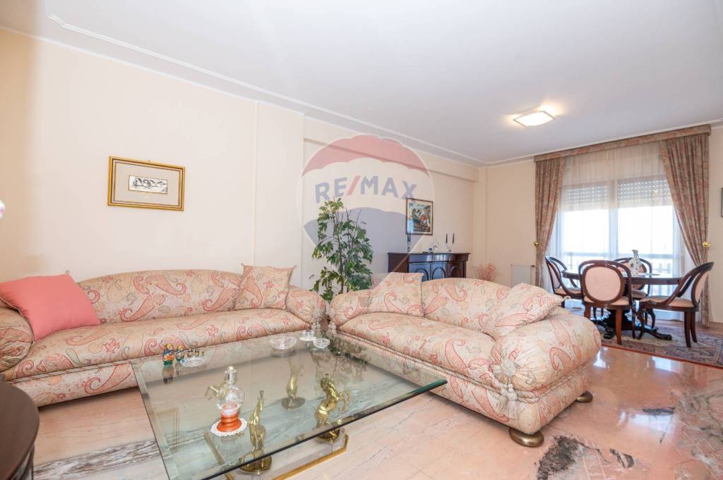Appartamento in vendita a Palazzolo Acreide via Felice Leggio, 9