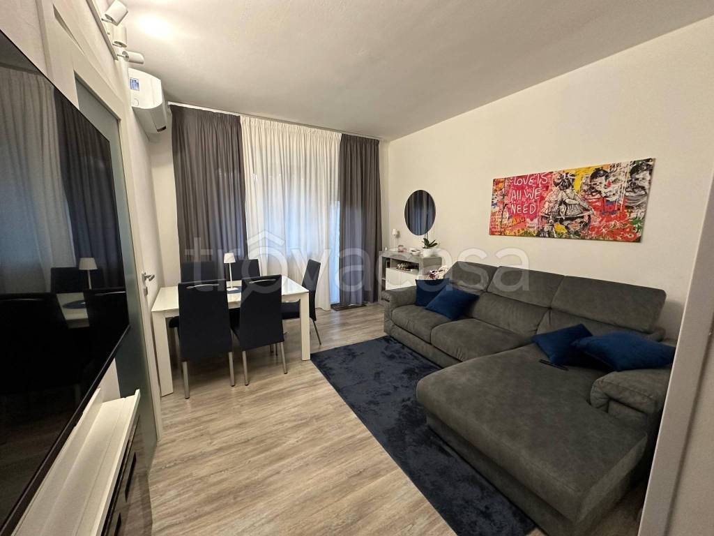 Appartamento in in vendita da privato a Udine via Monte Ortigara, 20