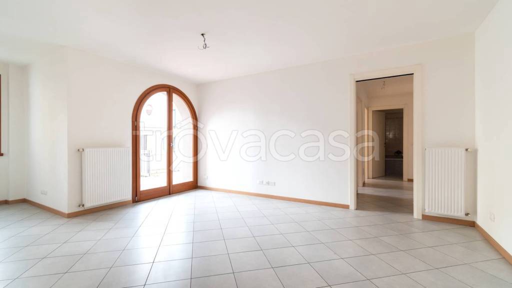 Appartamento in vendita a Rive d'Arcano via Cisterna, 9, 33030