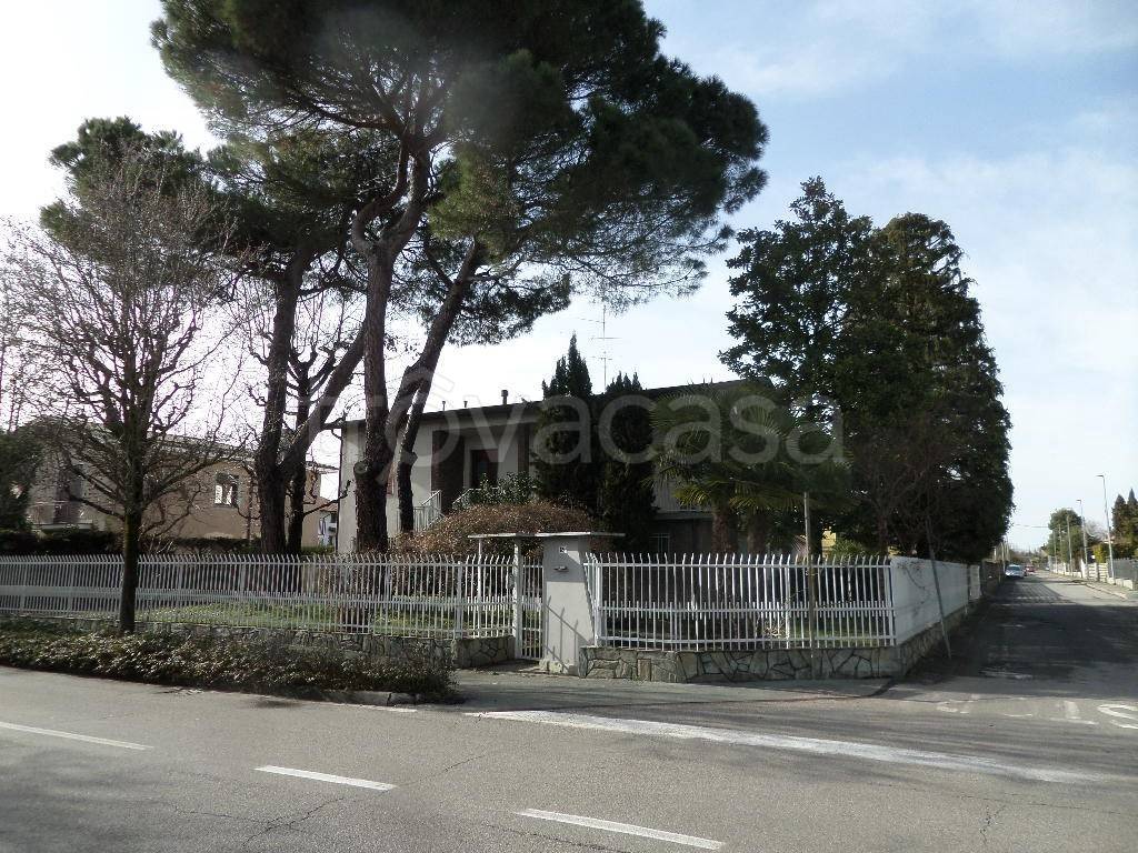 Villa in vendita a Rescaldina via Barbara Melzi, 65