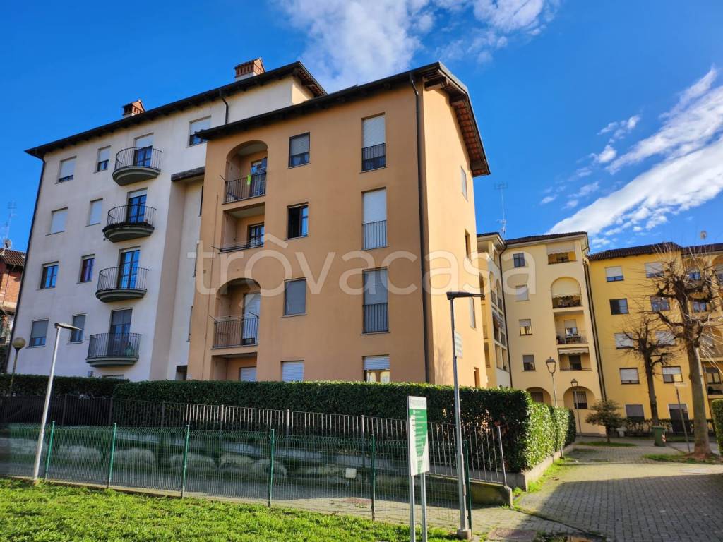 Appartamento in vendita a Fossano piazza Rafaela