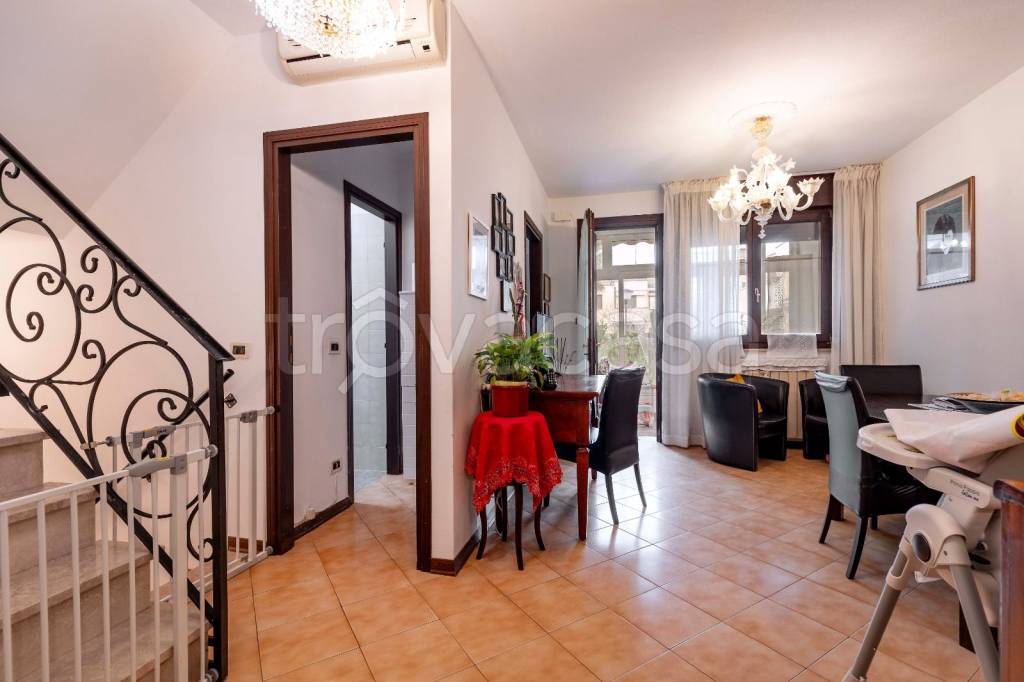 Appartamento in vendita a Venezia via Giovan Battista Costa, 3