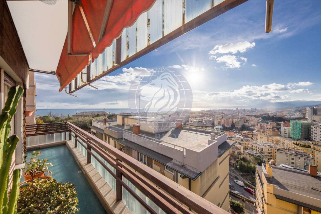 Appartamento in vendita a Genova via Giuseppe Sapeto, 45B