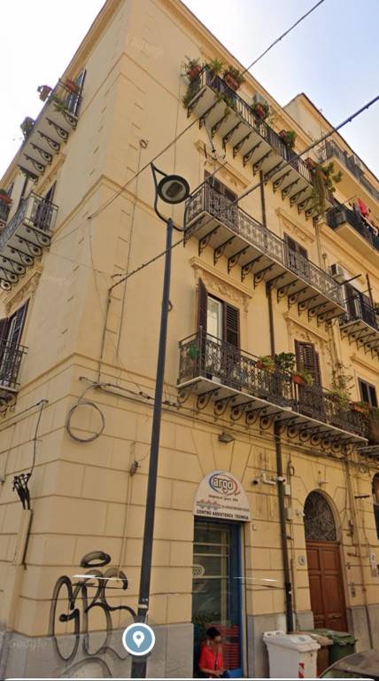 Appartamento in in vendita da privato a Palermo via Rosario Riolo, 16