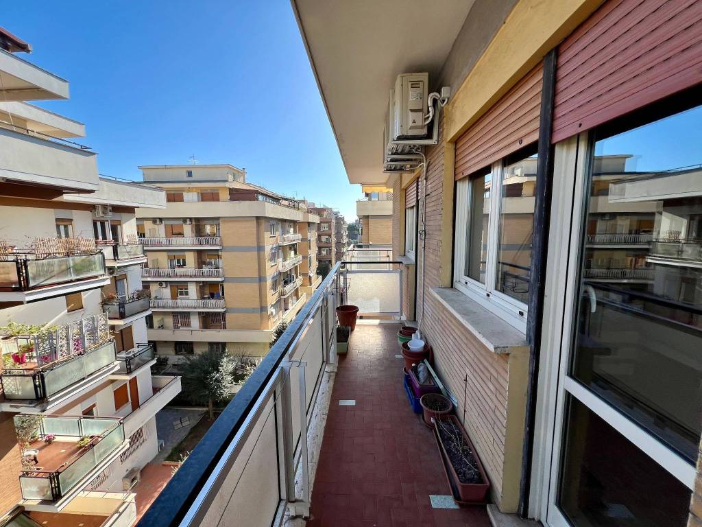 Appartamento in vendita a Roma via Agostino Scaparro, 9