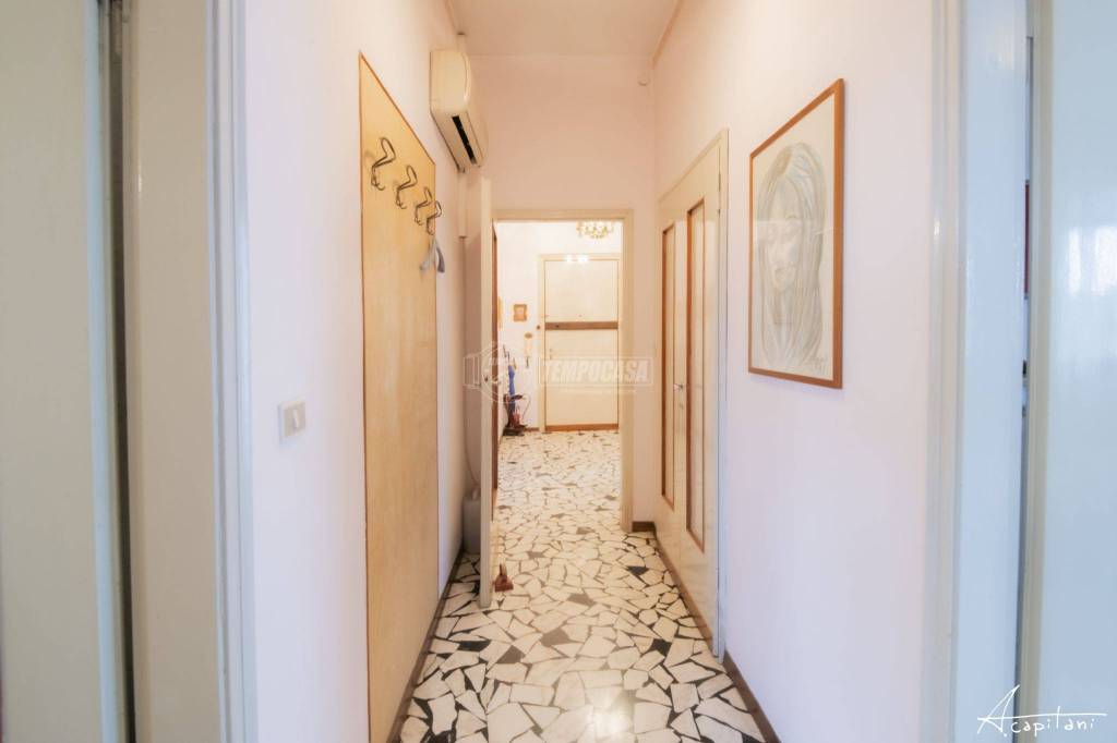 Appartamento in vendita a Modena via Camillo Pagliani