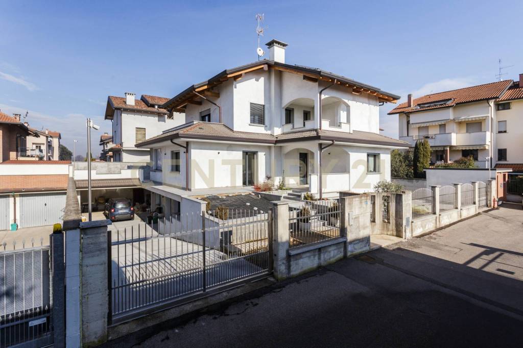 Appartamento in vendita ad Arluno via p. Scrofani, 14