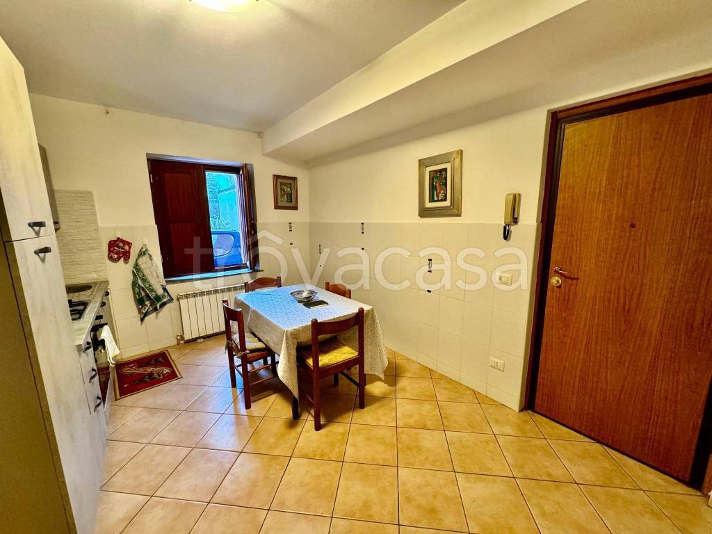 Appartamento in vendita a Piacenza via Emilia Pavese