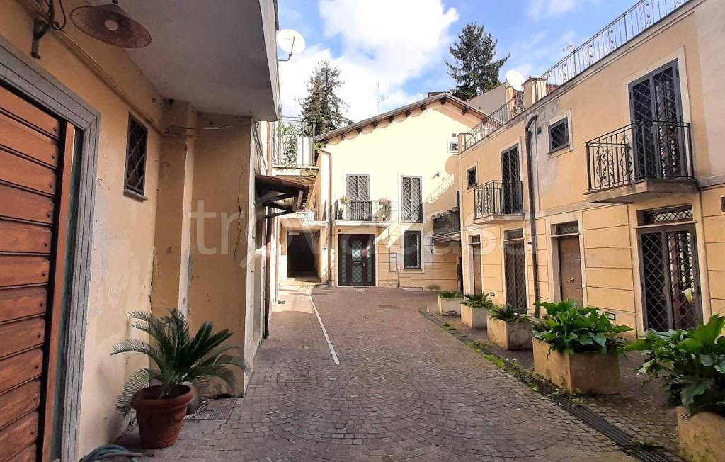 Appartamento in vendita a Genzano di Roma via Italo Belardi, 39