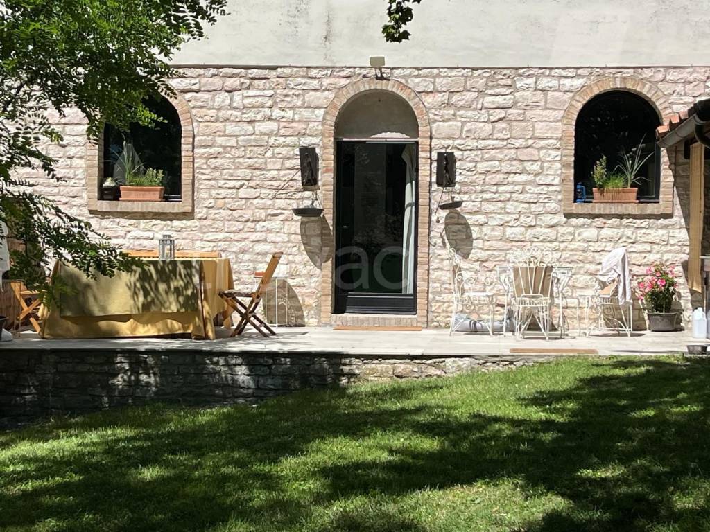 Casale in vendita ad Acqualagna via Bellaria, 40