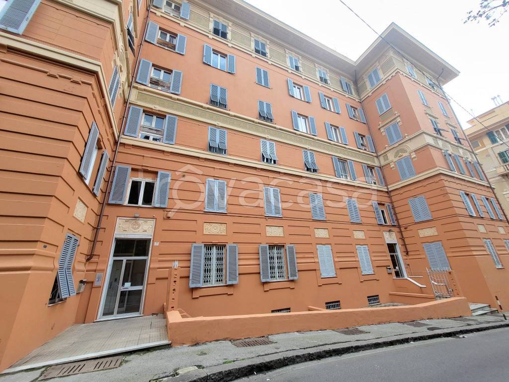 Appartamento in vendita a Genova via Imperiale, 7