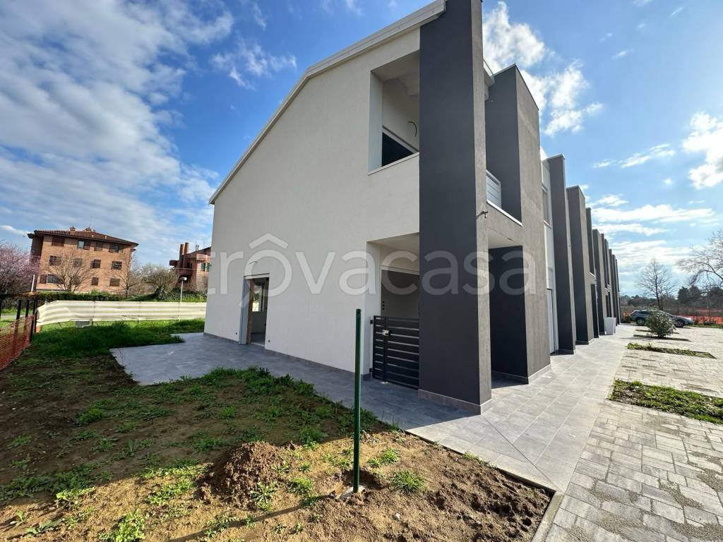 Villa a Schiera in vendita a Castelnuovo Rangone via Ciro Menotti