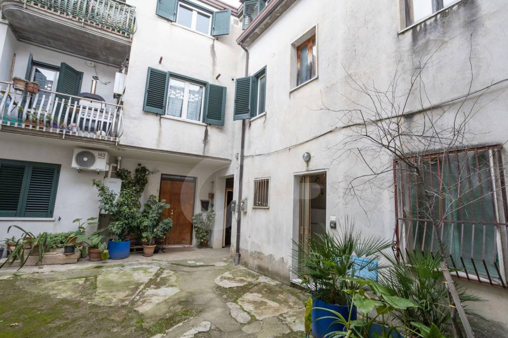 Appartamento in vendita a San Martino Sannita via Carpentieri