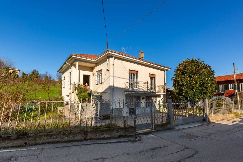 Casa Indipendente in vendita a San Mauro Torinese via scursatone 6