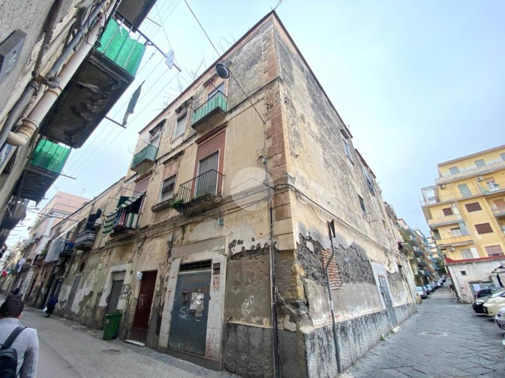 Appartamento in vendita a Torre del Greco iI Vico Abolitomonte, 19