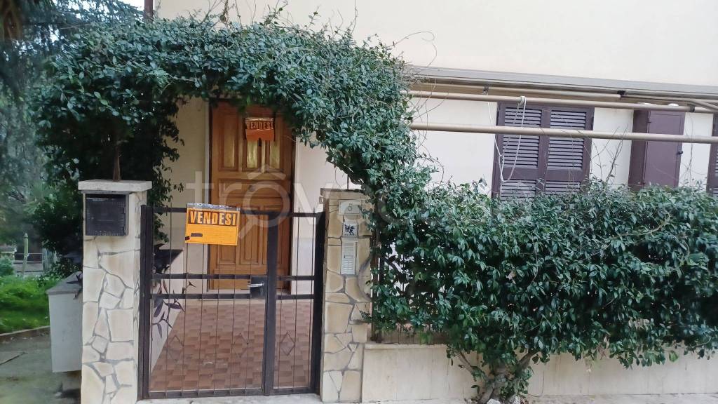 Appartamento in in vendita da privato a Guidonia Montecelio via Federico Cesi, 5