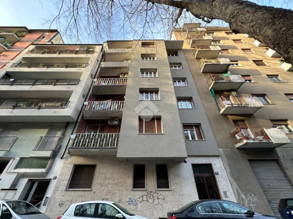 Appartamento in vendita a Trieste via Ippolito Pindemonte, 8
