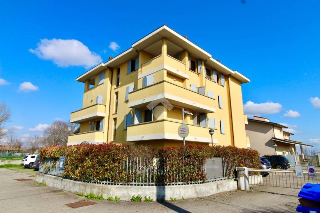 Appartamento in vendita a Parma strada viazza di beneceto, 16