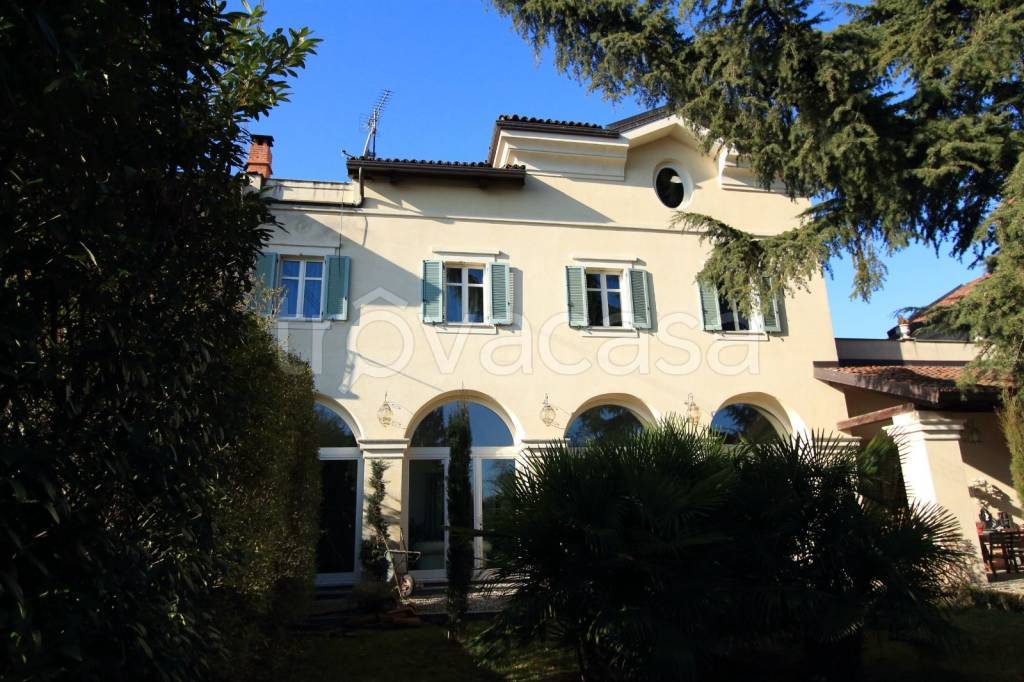 Villa in vendita a Cumiana borgata Enta
